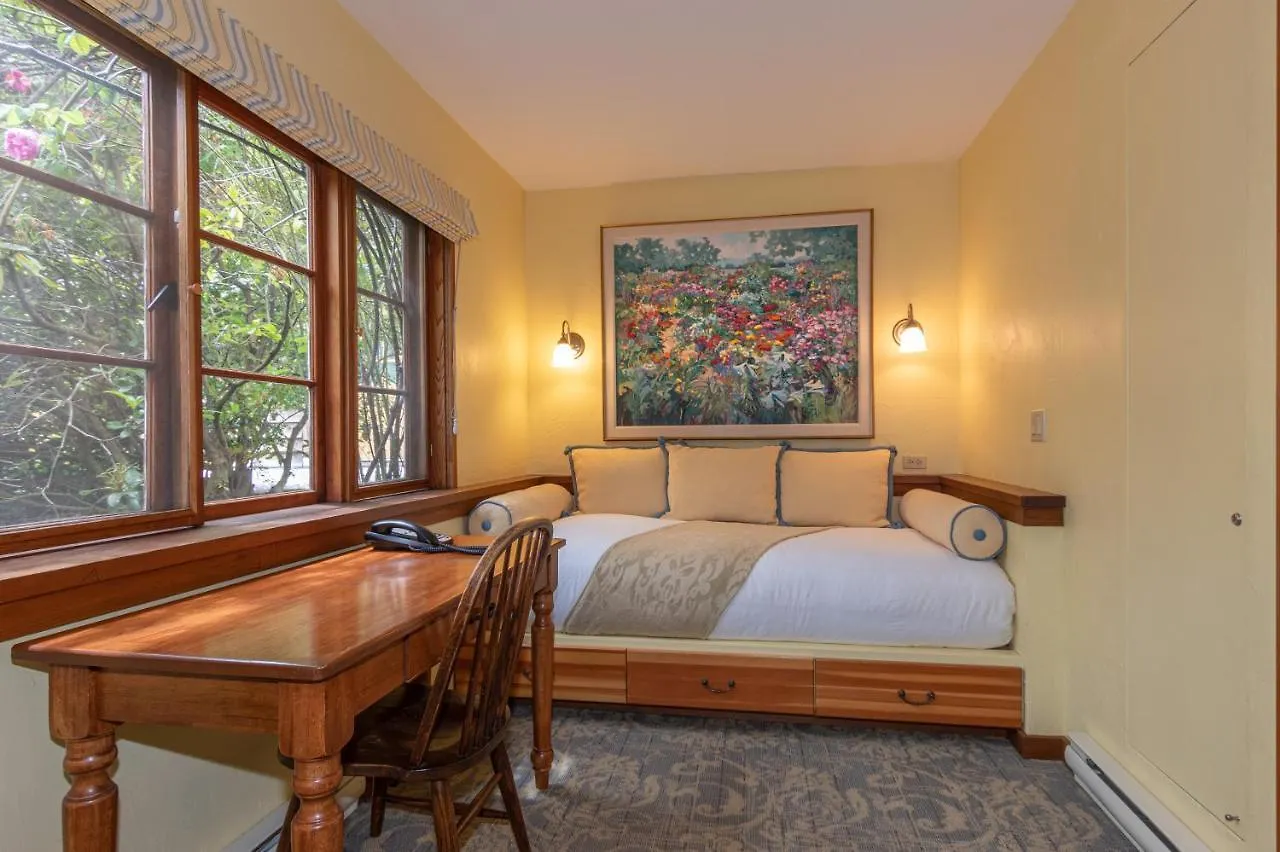 Hastings House Country House Hotel Ganges Canada